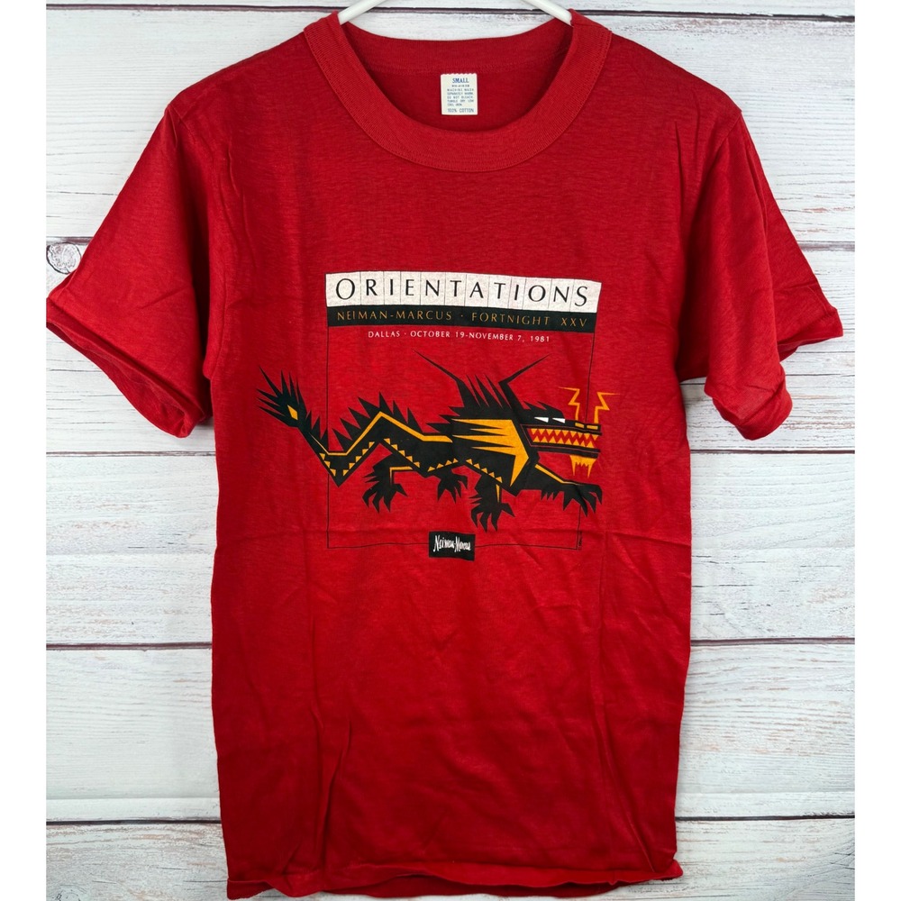 Vintage 1981 Neiman Marcus Fortnight XXV Orientations Dragon T-Shirt Red Small‎